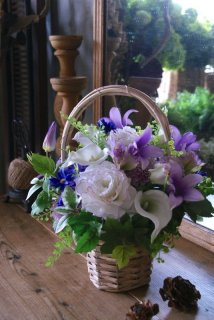 向日葵の花籠 - KANON FLOWERS カノンフラワーズ