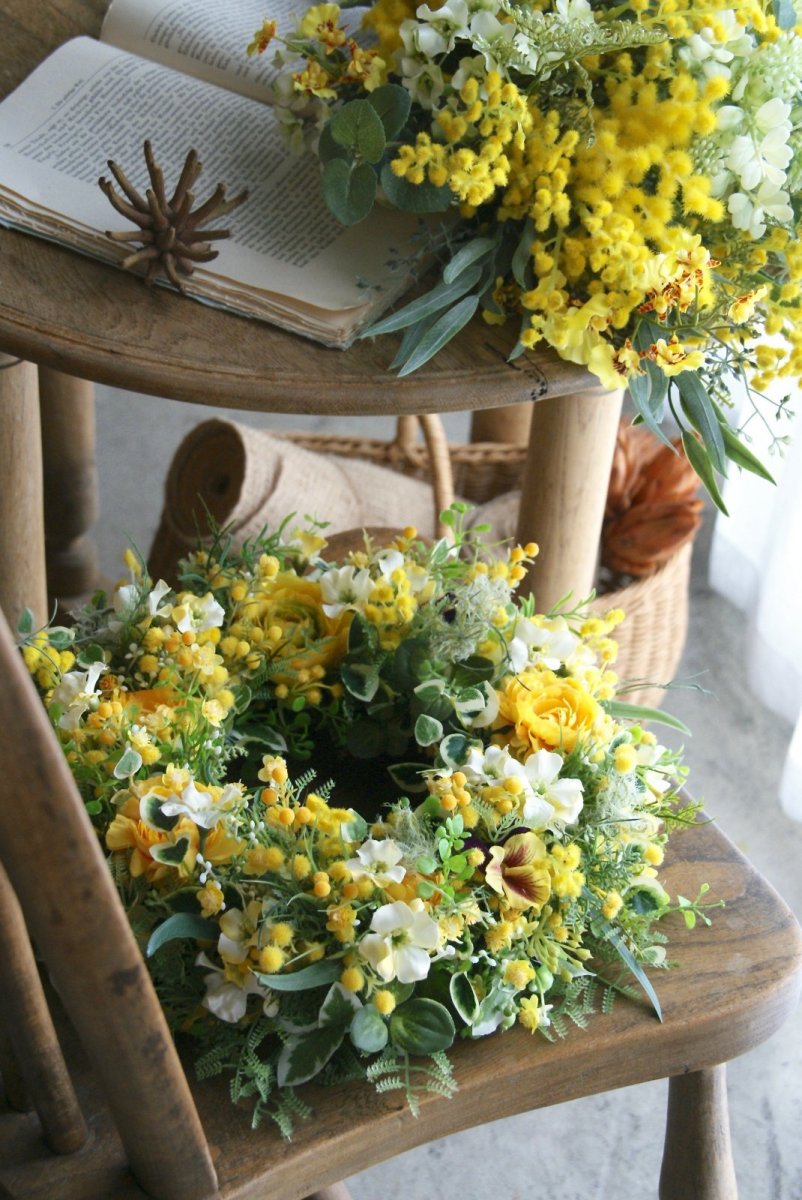 画像3: ラナンキュラスとミモザのリース (3)