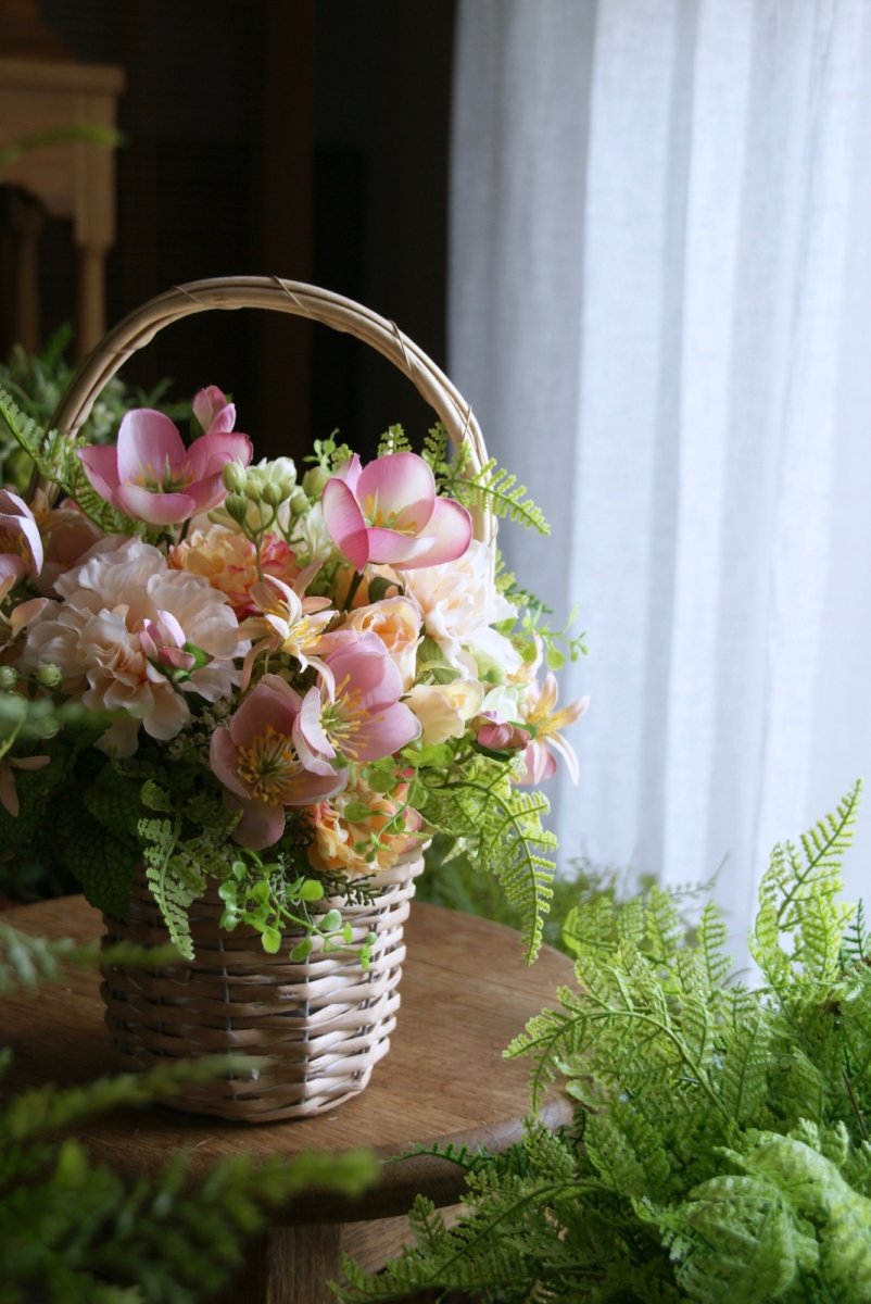 画像4: クリスマスローズの花籠 (4)