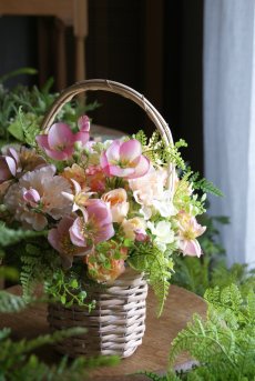 画像1: クリスマスローズの花籠 (1)