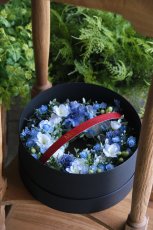 画像3: ブラックギフトボックス付き ブルーのリース (3)