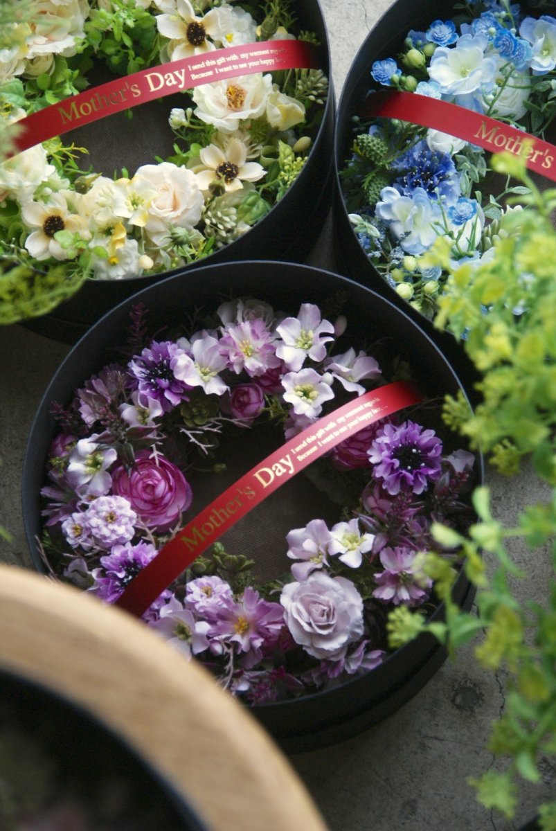 画像3: ブラックギフトボックス付き ピンクパープルのリース (3)