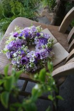 画像1: パンジーとスイトピーのリース (1)